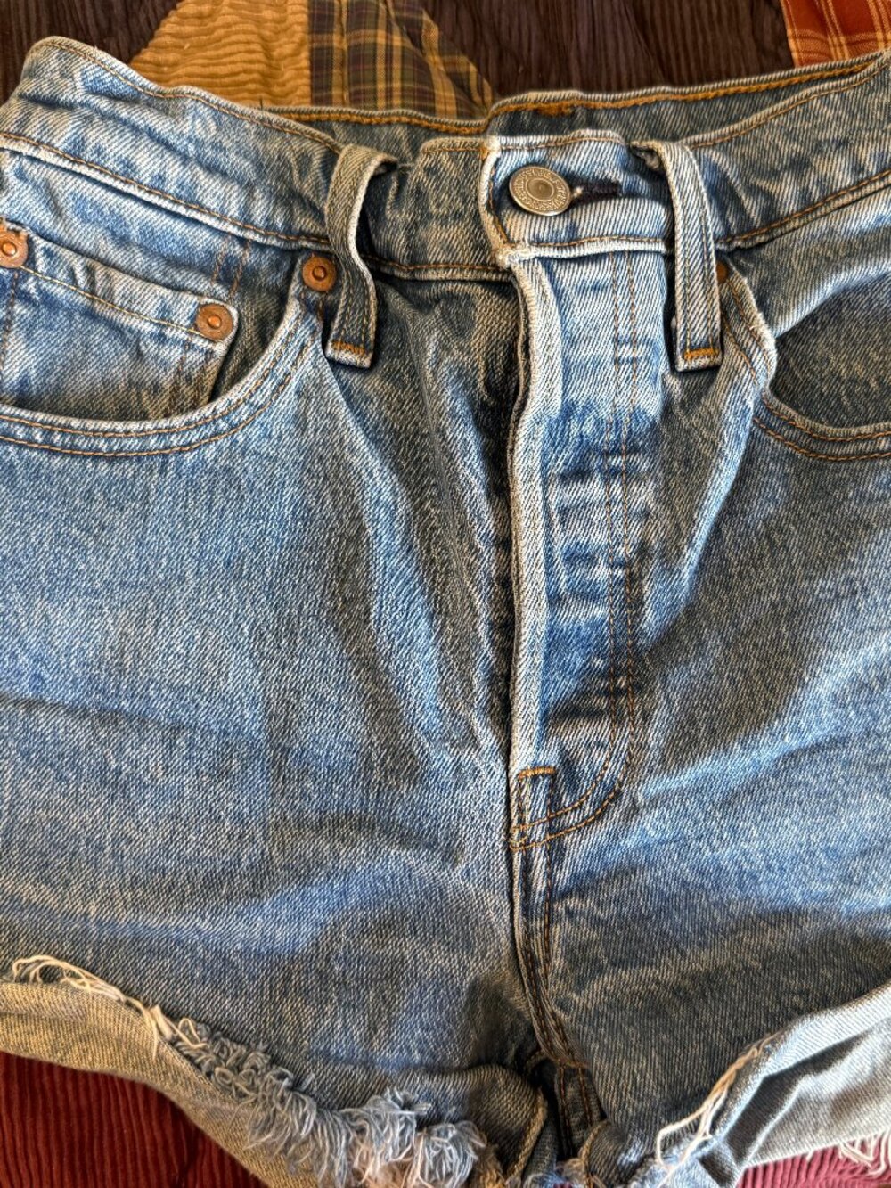 Levi's W24 Denim Shorts Light Wash Button Detail